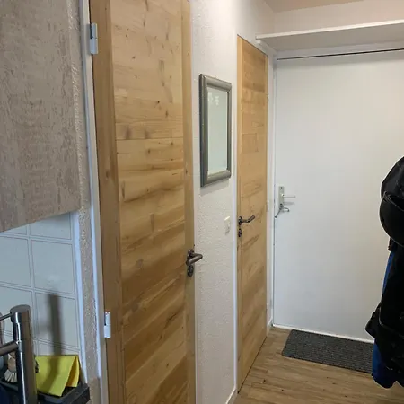 Appartement 1600, Au Pied